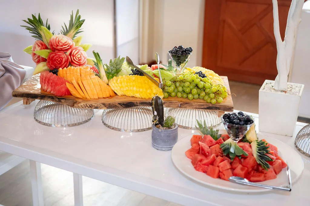 600_4310 - Gladstones Caterer